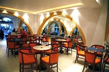 酒店 Rodos Sun 法里拉基