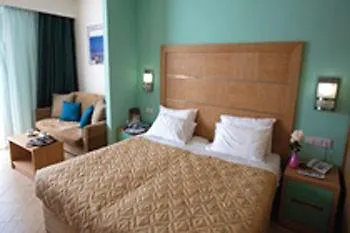 Rodos Sun فندق 3*